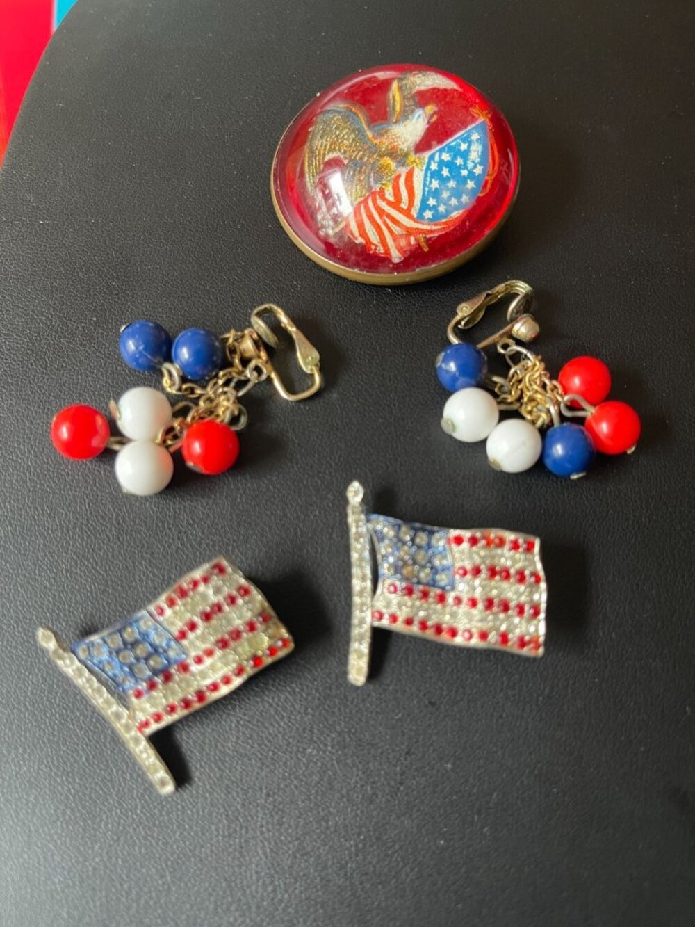 Vtg Patriotic Jewelry Lot Earrings Pot Metal Flag Pins (2)  America Federal Dome